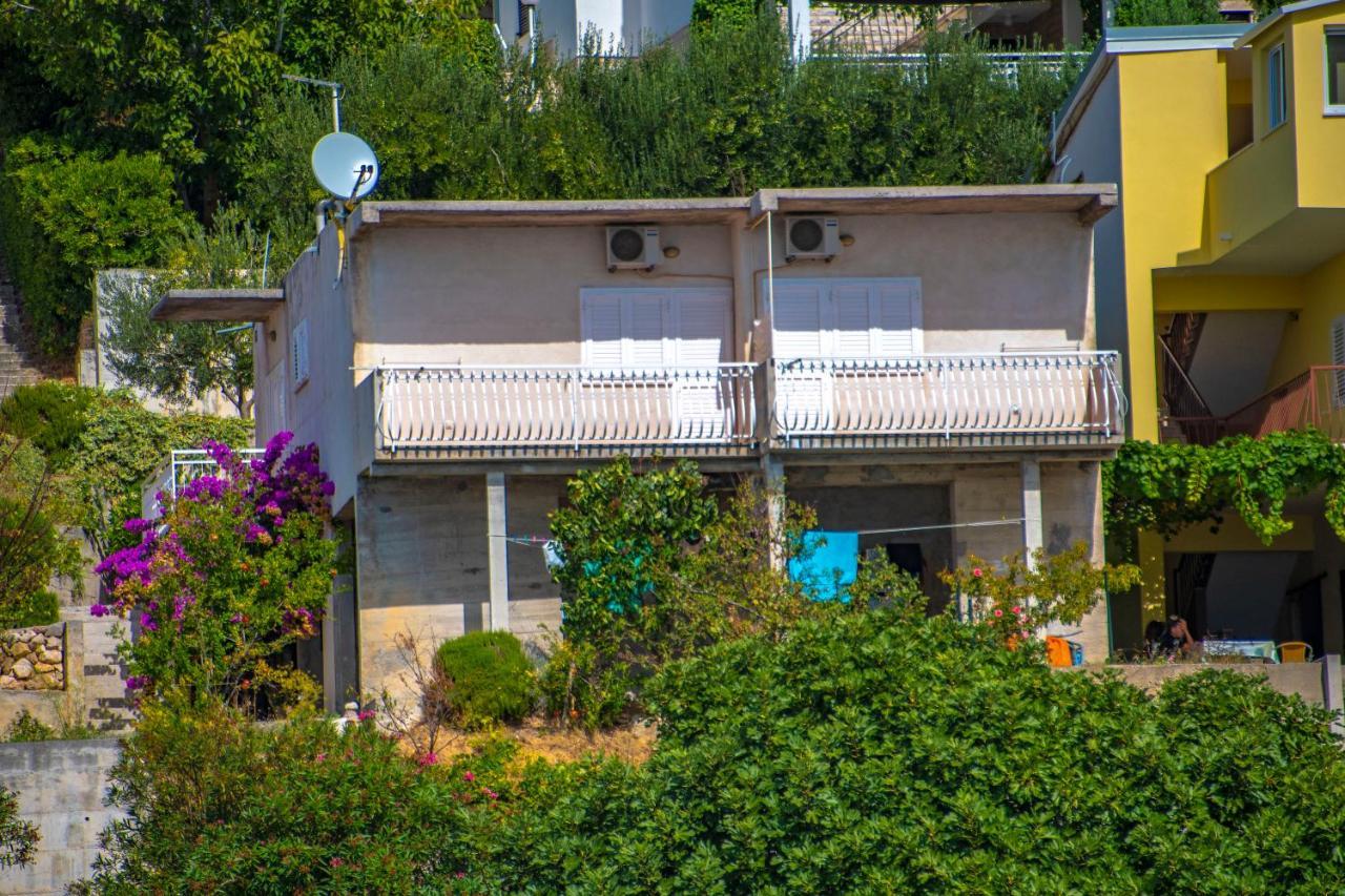 Apartments Lile By The Sea, Celina Zavode 外观 照片